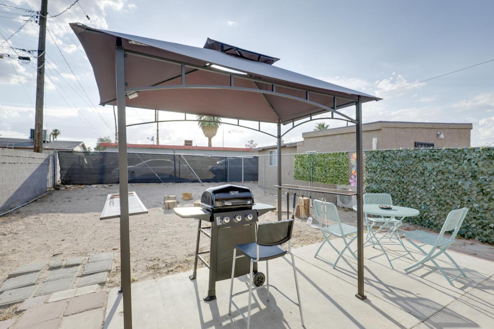 North Las Vegas Hideaway With Grill Less Than 10 Mi To Strip Dış mekan fotoğraf
